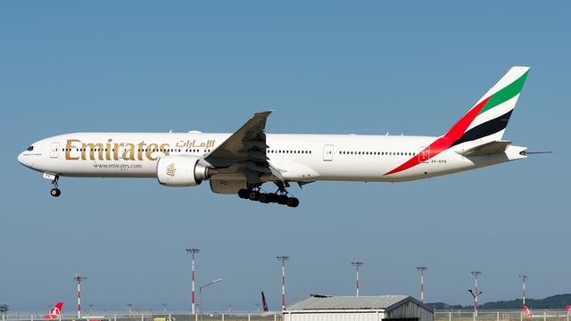 A6-EPD::Emirates Airline